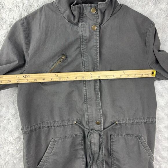 Women’s Forever 21 Gray Cargo Utility Jacket Size Medium With Zipper And Buttons - Picture 3 of 8